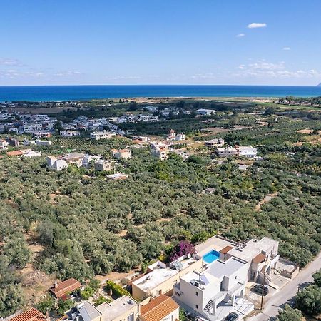 Greek Sky - New Modern Apartment With Shared Pool Tavronitis Dış mekan fotoğraf